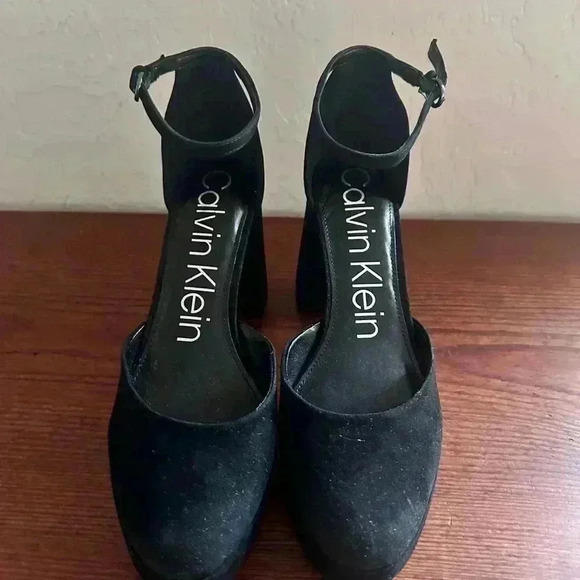 Calvin Klein Womens Sabin 2 Suede Platform Heels Leather Black Size 9.5 New - Picture 3 of 11